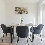 City Centre House, Free Parking, Wifi, Sofa Bed