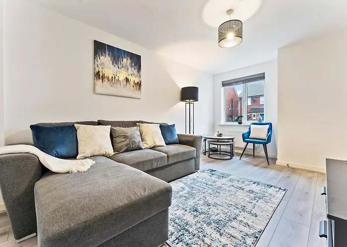 City Centre House, Free Parking, Wifi, Sofa Bed