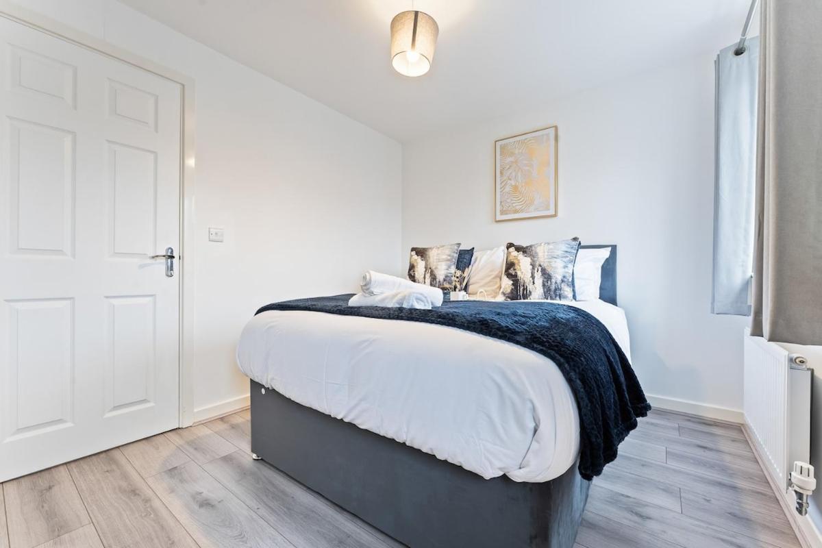 Centre House, Free Parking, Wifi, Sofa Bed Apartment *